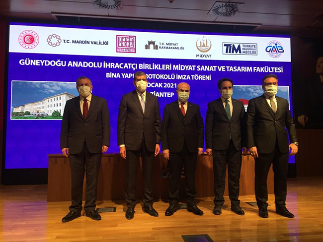 mahsum-altunkaya-midyat-sanat--ve-tasarim-fakultesinin-bina-yapimi-protokolu-imzalandi.-20.jpeg