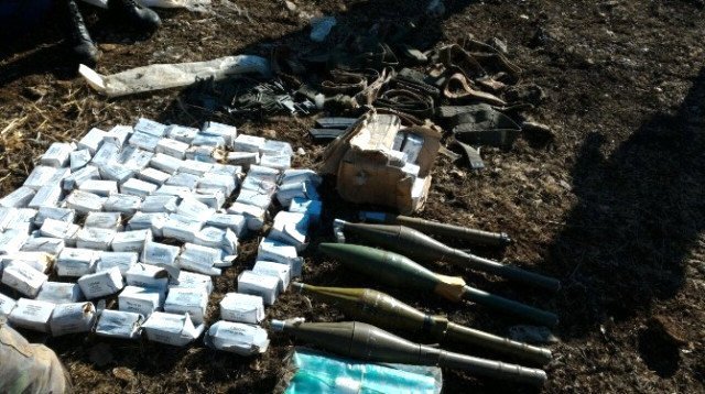 mardin-de-sscb-yapimi-fuze-atesleyicisi-ele-gecirildi--.jpg mardin-de-sscb-yapimi-fuze-atesleyicisi-ele-gecirildi--.jpg