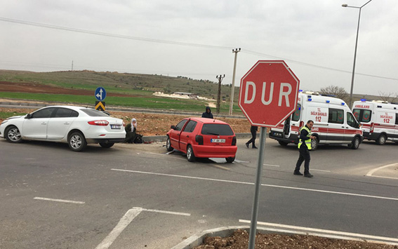 midyat-trafik-kazasi-00002-001.jpeg midyat-trafik-kazasi-00002-001.jpeg