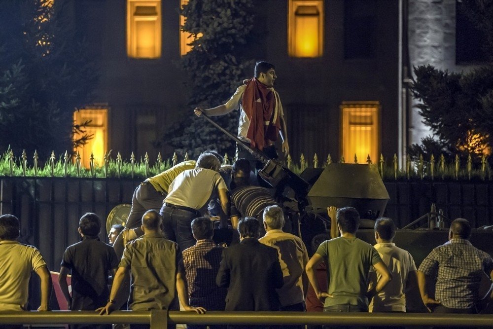 15 Temmuz'un Unutulmaz görüntüleri! galerisi resim 1