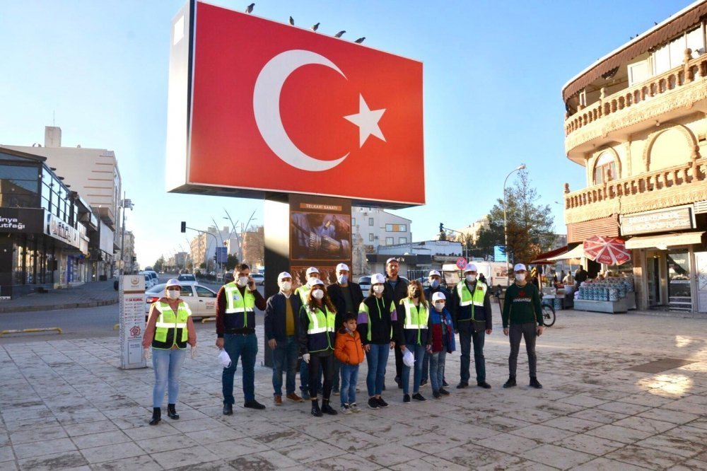 Midyat Belediyesi Sokak Hayvanlarını Unutmadı galerisi resim 5