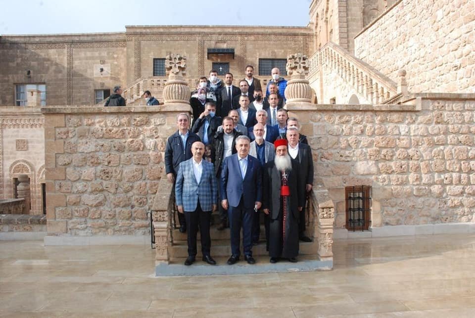 Ak Parti Genel Başkan Yardımcısı Yazıcı Midyat'ta galerisi resim 5