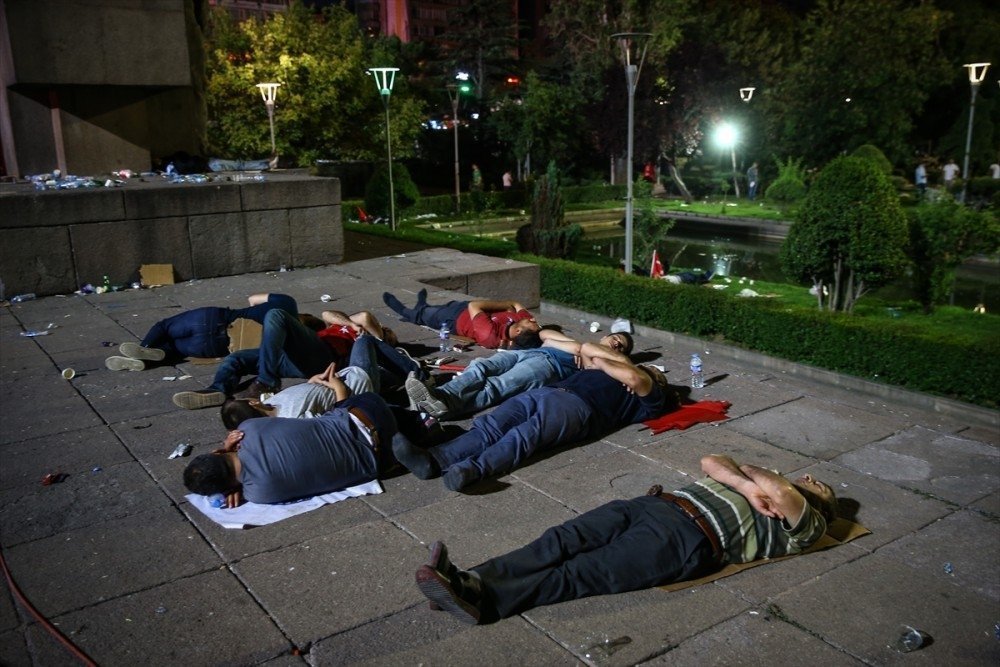 Türkiye'de Demokrasi Nöbeti galerisi resim 6