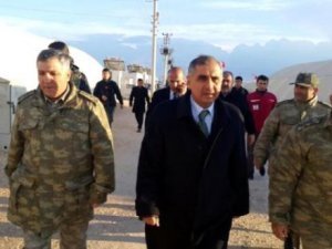 Mardin Valisi, Nusaybin'de Güvenlik Güçlerini Ziyaret Etti