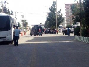 Mardin'deki HDP Mitinginde Olaylar Çıktı! Demirtaş ve Yüksekdağ Mahsur Kaldı