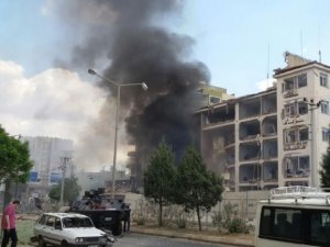 Midyat İlçe Emniyet Müdürlüğü'ne Bombalı Saldırı!