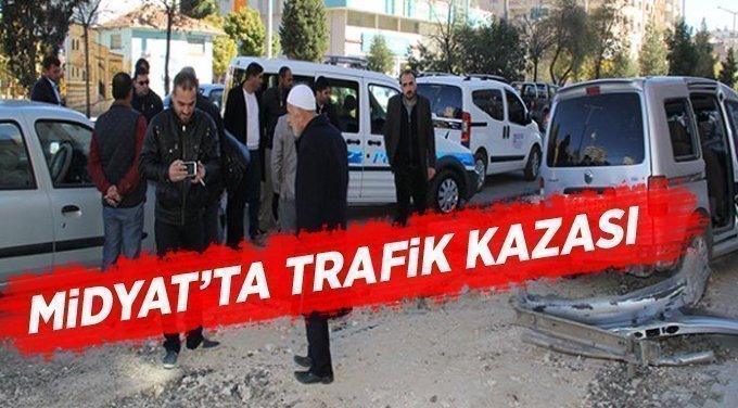 Midyat’ta maddi hasarlı trafik kazası