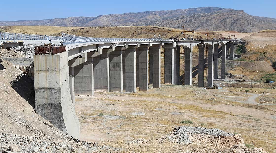 Hasankeyf-2 Köprüsü'nde sona yaklaşılıyor