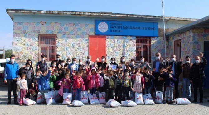 Akar Tekstil Yöneticileri ve Çalışanları Mardinli Çocuklarla Bir Araya Geldi