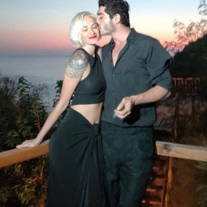 Didem Soydan'ın Üstsüz fotoğrafı Burak Deniz ile aşkını bitirdi