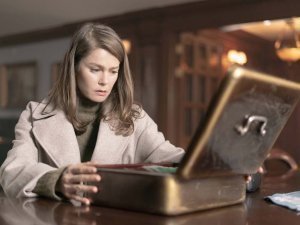 Camdaki Kız 24. bölüm full, tek parça izle