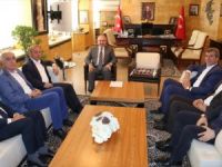 Mardin AK Parti İl Teşkilatı, Vali Yamanı Ziyaret Etti
