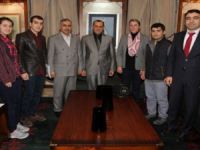 Öğrencilerden Vali Koçaka Ziyaret