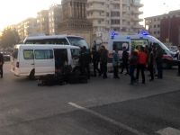 Midyat'ta maddi hasarlı trafik kazası