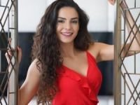 Ebru Şahin kimdir
