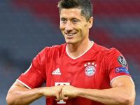 Robert Lewandowski yılın futbolcusu oldu