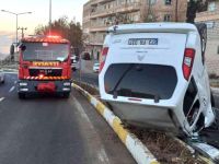 Mardin'de Trafik Kazası Araç Takla Attı!