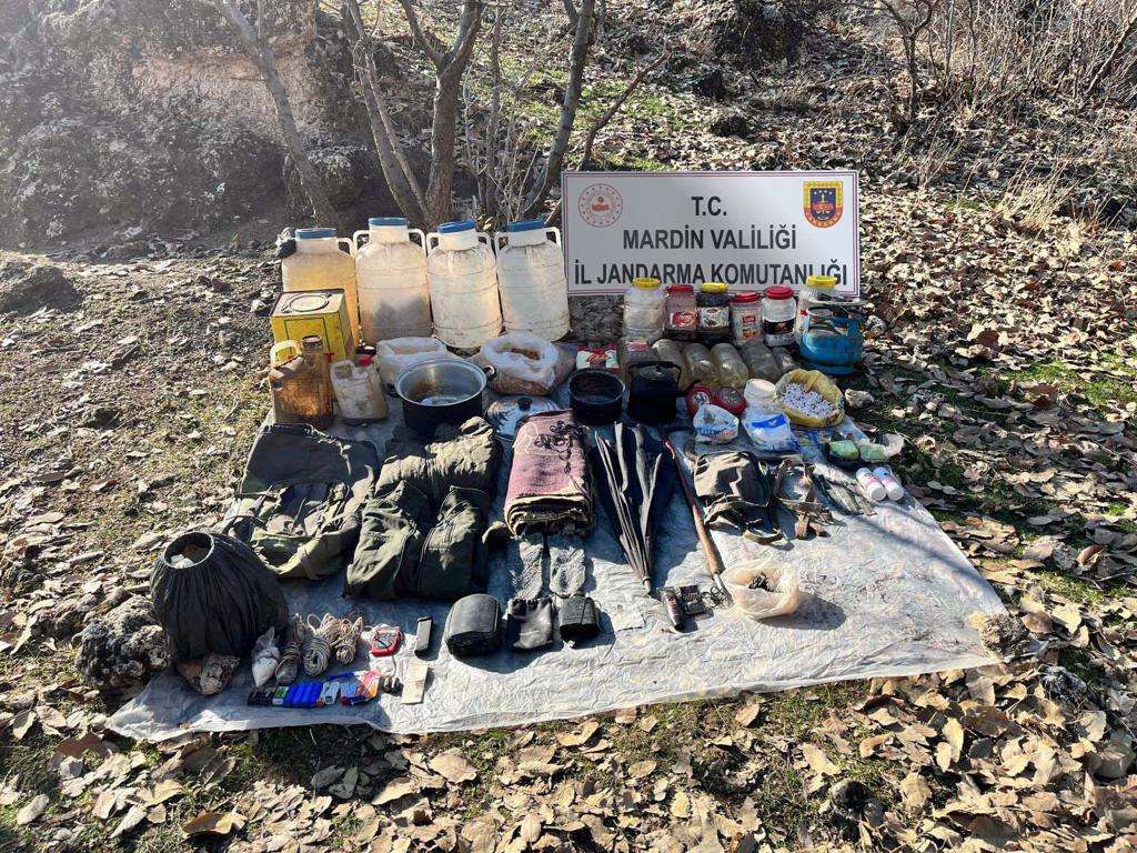jandarma-operasyon-baslatti-orgute-agir-darbe-vuruldu-1.jpg
