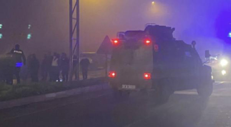 mardin-diyarbakir-yolunda-polis-servisine-bombali-saldiri-001.jpg