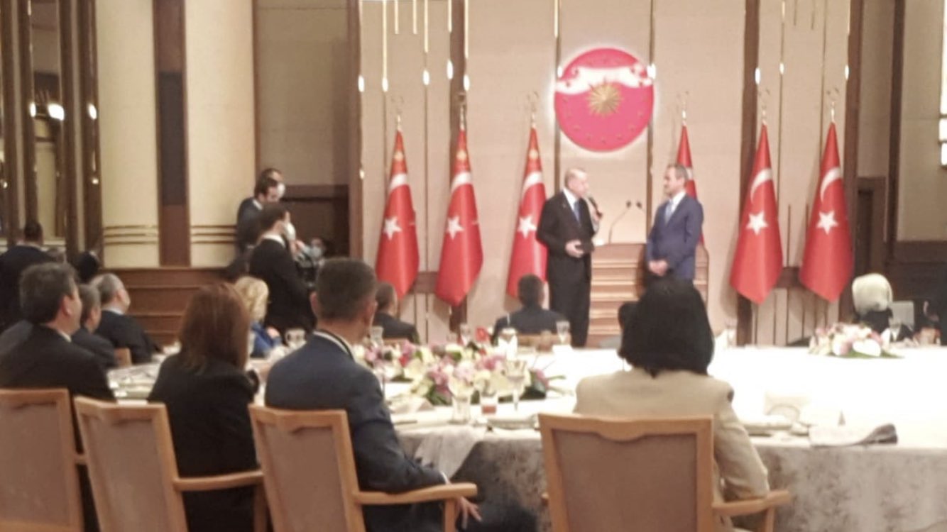 midyat-milli-egitim-muduru-abdulkadir-altay-cumhurbaskani-erdogan-ile-iftar-yapti-3.jpg