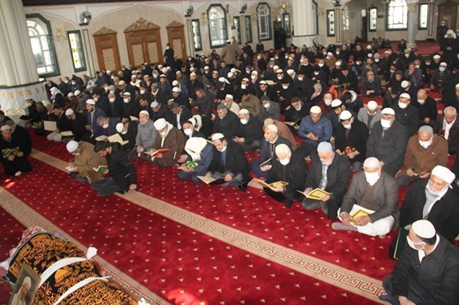 molla-zubeyir-arnasi-ebediyete-ugurlandi-(4).jpg