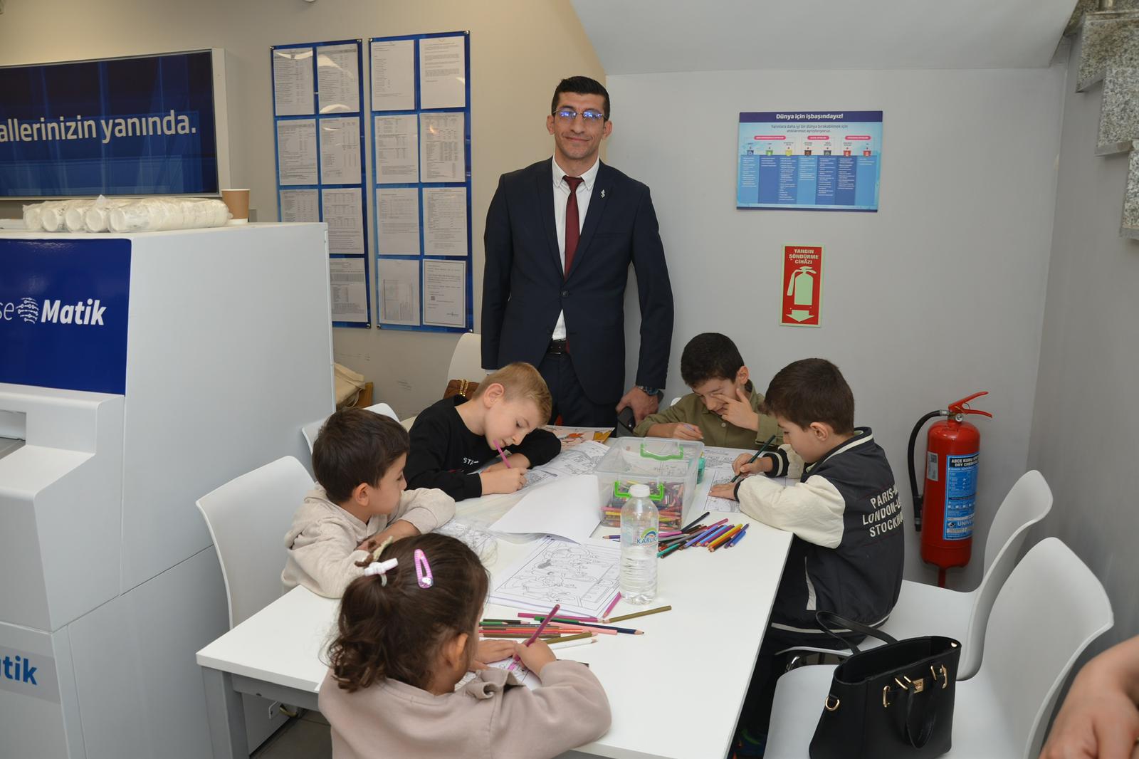 sanat-anadolu-sergileri-carsi-pazar-manzaralari-ile-midyattaydi-3.jpg